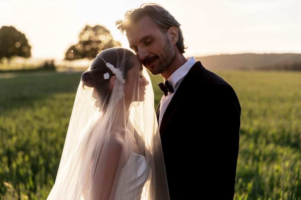 sunset shoot France wedding trouwen bij domaine rennepont Frankrijk